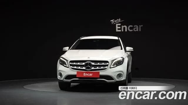 2019 Mercedes-Benz GLA-Class X156 GLA220 Sold VIN WDCTG4FB5KJ553937 – side profile 2019 Mercedes-Benz GLA-Class X156 GLA220 Sold VIN WDCTG4FB5KJ553937 – side profile