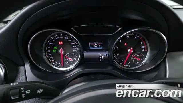 2019 Mercedes-Benz GLA-Class X156 GLA220 Sold VIN WDCTG4FB8KJ533553 – engine bay 2019 Mercedes-Benz GLA-Class X156 GLA220 Sold VIN WDCTG4FB8KJ533553 – engine bay