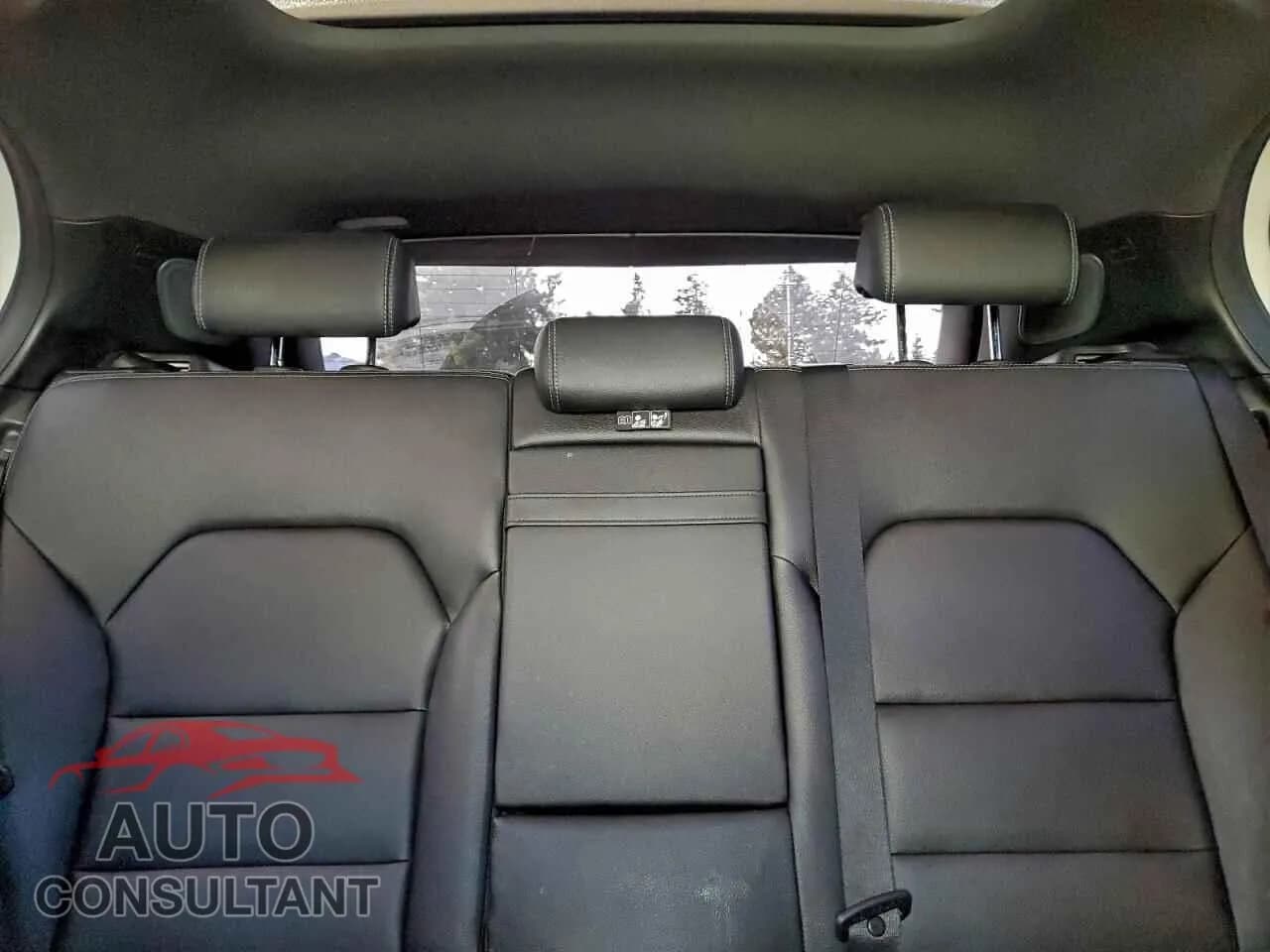 2018 MERCEDES-BENZ GLA-CLASS Damaged VIN WDCTG4GB5JJ449428 – odometer reading 2018 MERCEDES-BENZ GLA-CLASS Damaged VIN WDCTG4GB5JJ449428 – odometer reading