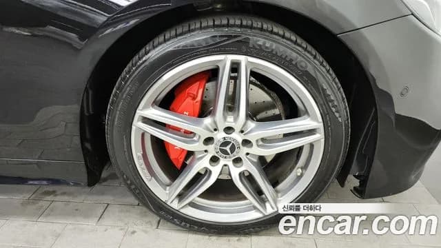 2019 Mercedes-Benz E-Class W213 E220d Coupe Sold VIN WDD1J1EB1KF102611 – engine bay 2019 Mercedes-Benz E-Class W213 E220d Coupe Sold VIN WDD1J1EB1KF102611 – engine bay