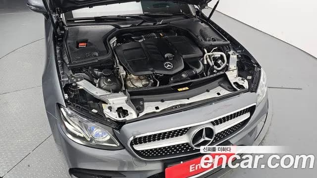 2019 Mercedes-Benz E-Class W213 E220d Coupe Sold VIN WDD1J1EB4KF117104 – exterior detail 2019 Mercedes-Benz E-Class W213 E220d Coupe Sold VIN WDD1J1EB4KF117104 – exterior detail