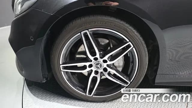 2019 Mercedes-Benz E-Class W213 E220d Coupe Sold VIN WDD1J1EB5KF075140 – photo 19 2019 Mercedes-Benz E-Class W213 E220d Coupe Sold VIN WDD1J1EB5KF075140 – photo 19