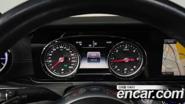 2019 Mercedes-Benz E-Class W213 E220d Coupe Sold VIN WDD1J1EB9KF112920 – trunk area 2019 Mercedes-Benz E-Class W213 E220d Coupe Sold VIN WDD1J1EB9KF112920 – trunk area