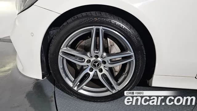 2019 Mercedes-Benz E-Class W213 E220d Coupe Sold VIN WDD1J1EB9KF112920 – photo 14 2019 Mercedes-Benz E-Class W213 E220d Coupe Sold VIN WDD1J1EB9KF112920 – photo 14