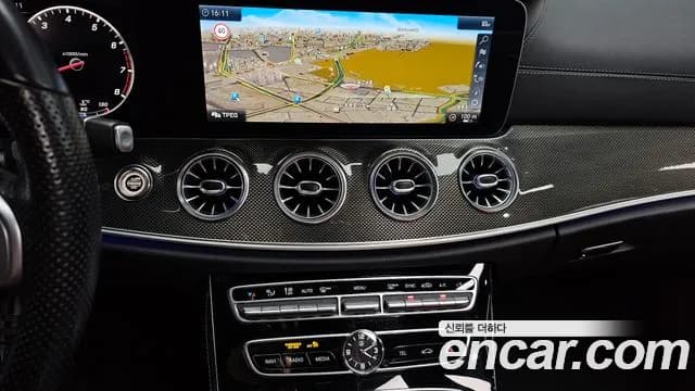 2019 Mercedes-Benz E-Class W213 E450 4MATIC Coupe Sold VIN WDD1J6JB7KF089267 – interior seats 2019 Mercedes-Benz E-Class W213 E450 4MATIC Coupe Sold VIN WDD1J6JB7KF089267 – interior seats