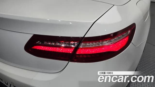 2018 Mercedes-Benz E-Class W213 E220d Cabriolet Sold VIN WDD1K1EB0JF032000 – photo 31 2018 Mercedes-Benz E-Class W213 E220d Cabriolet Sold VIN WDD1K1EB0JF032000 – photo 31