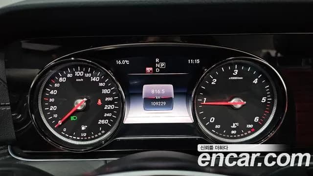 2018 Mercedes-Benz E-Class W213 E220d Cabriolet Sold VIN WDD1K1EB3JF029608 – photo 14 2018 Mercedes-Benz E-Class W213 E220d Cabriolet Sold VIN WDD1K1EB3JF029608 – photo 14