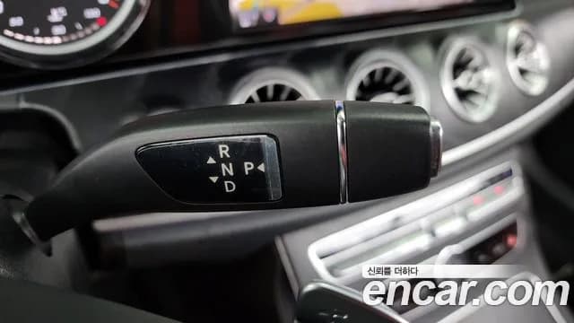 2018 Mercedes-Benz E-Class W213 E220d Cabriolet Sold VIN WDD1K1EB6JF035399 – front exterior 2018 Mercedes-Benz E-Class W213 E220d Cabriolet Sold VIN WDD1K1EB6JF035399 – front exterior