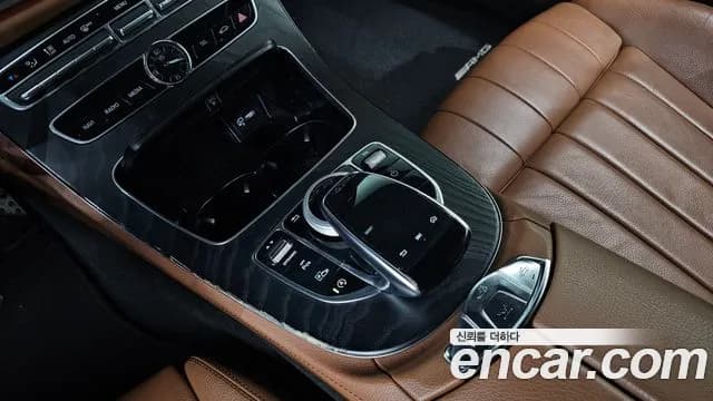 2019 Mercedes-Benz E-Class W213 E220d Cabriolet Sold VIN WDD1K1EB8KF118351 – exterior detail 2019 Mercedes-Benz E-Class W213 E220d Cabriolet Sold VIN WDD1K1EB8KF118351 – exterior detail