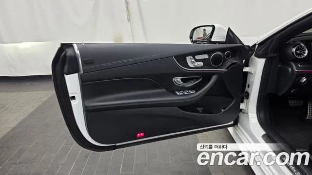 2018 Mercedes-Benz E-Class W213 E220d Cabriolet Sold VIN WDD1K1EBXJF035356 – photo 16 2018 Mercedes-Benz E-Class W213 E220d Cabriolet Sold VIN WDD1K1EBXJF035356 – photo 16