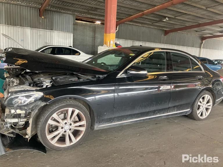 2015 Mercedes-Benz C-Class Used VIN WDD2050422R067911 – side profile 2015 Mercedes-Benz C-Class Used VIN WDD2050422R067911 – side profile