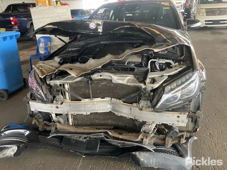 2015 Mercedes-Benz C-Class Used VIN WDD2050422R067911 – dashboard 2015 Mercedes-Benz C-Class Used VIN WDD2050422R067911 – dashboard