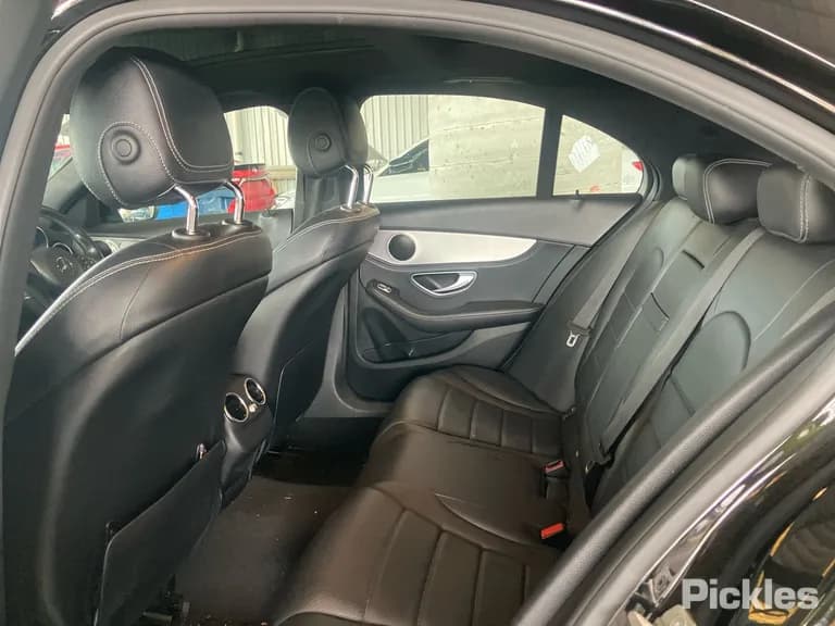 2015 Mercedes-Benz C-Class Used VIN WDD2050422R067911 – photo 14 2015 Mercedes-Benz C-Class Used VIN WDD2050422R067911 – photo 14