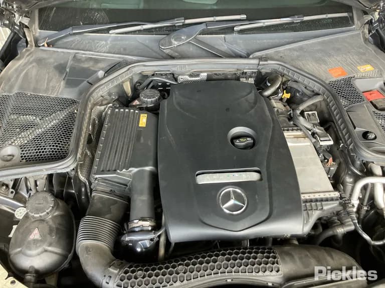2016 Mercedes-Benz C-Class Used VIN WDD2050422R185470 – engine bay 2016 Mercedes-Benz C-Class Used VIN WDD2050422R185470 – engine bay