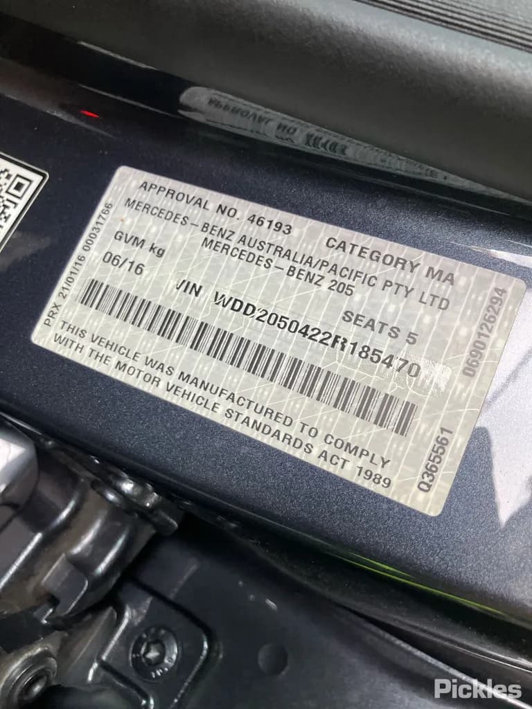2016 Mercedes-Benz C-Class Used VIN WDD2050422R185470 – trunk area 2016 Mercedes-Benz C-Class Used VIN WDD2050422R185470 – trunk area