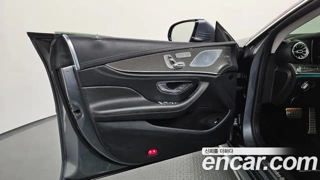 2019 Mercedes-Benz CLS-Class C257 CLS400d 4MATIC AMG Line Sold VIN WDD2J2DBXKA004640 – photo 17 2019 Mercedes-Benz CLS-Class C257 CLS400d 4MATIC AMG Line Sold VIN WDD2J2DBXKA004640 – photo 17