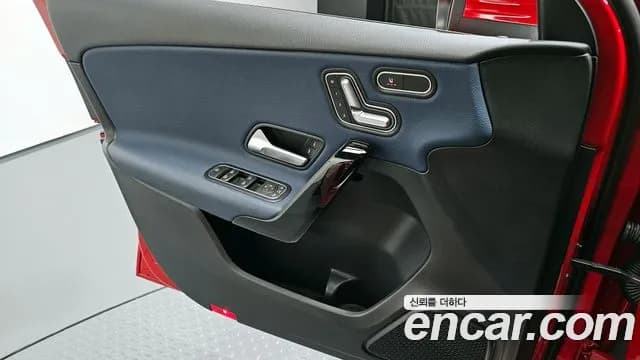 2019 Mercedes-Benz A-Class W177 A220 Hatchback Sold VIN WDD3F4EB2KJ072401 – undercarriage 2019 Mercedes-Benz A-Class W177 A220 Hatchback Sold VIN WDD3F4EB2KJ072401 – undercarriage
