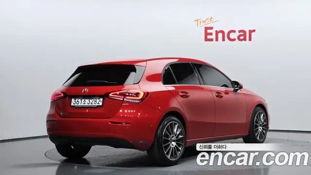 2019 Mercedes-Benz A-Class W177 A220 Hatchback Sold VIN WDD3F4EB2KJ072401 – photo 17 2019 Mercedes-Benz A-Class W177 A220 Hatchback Sold VIN WDD3F4EB2KJ072401 – photo 17