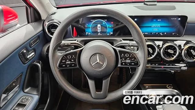 2019 Mercedes-Benz A-Class W177 A220 Hatchback Sold VIN WDD3F4EB2KJ072401 – photo 25 2019 Mercedes-Benz A-Class W177 A220 Hatchback Sold VIN WDD3F4EB2KJ072401 – photo 25