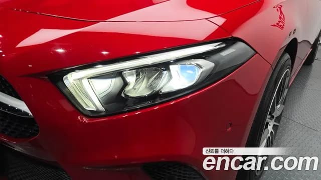 2019 Mercedes-Benz A-Class W177 A220 Hatchback Sold VIN WDD3F4EB2KJ072401 – photo 28 2019 Mercedes-Benz A-Class W177 A220 Hatchback Sold VIN WDD3F4EB2KJ072401 – photo 28