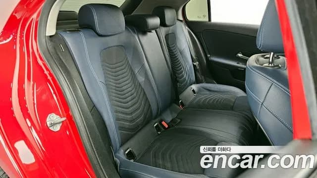 2019 Mercedes-Benz A-Class W177 A220 Hatchback Sold VIN WDD3F4EB2KJ072401 – photo 29 2019 Mercedes-Benz A-Class W177 A220 Hatchback Sold VIN WDD3F4EB2KJ072401 – photo 29