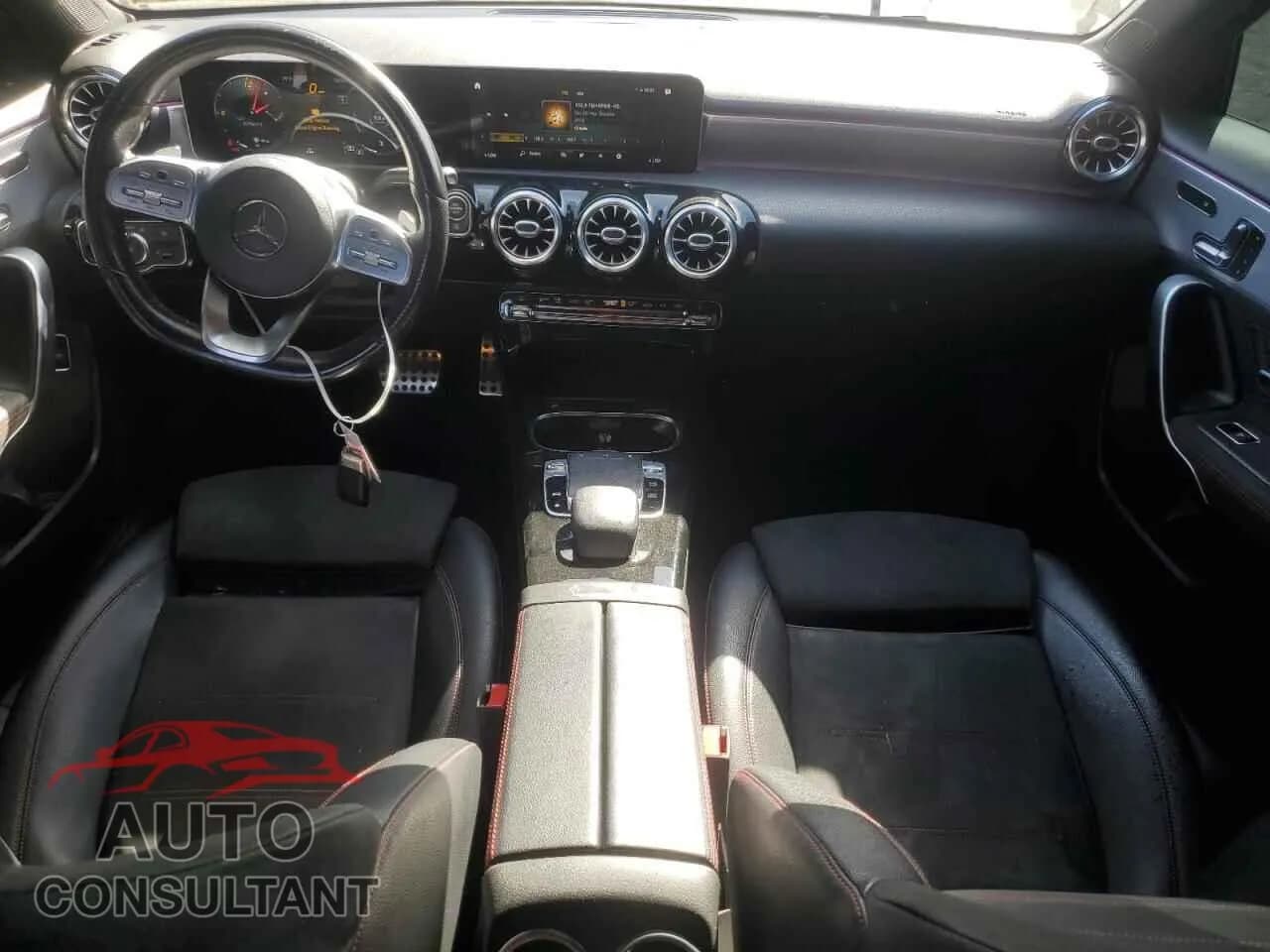 2019 MERCEDES-BENZ A-CLASS Damaged VIN WDD3G4EB3KW012935 – undercarriage 2019 MERCEDES-BENZ A-CLASS Damaged VIN WDD3G4EB3KW012935 – undercarriage