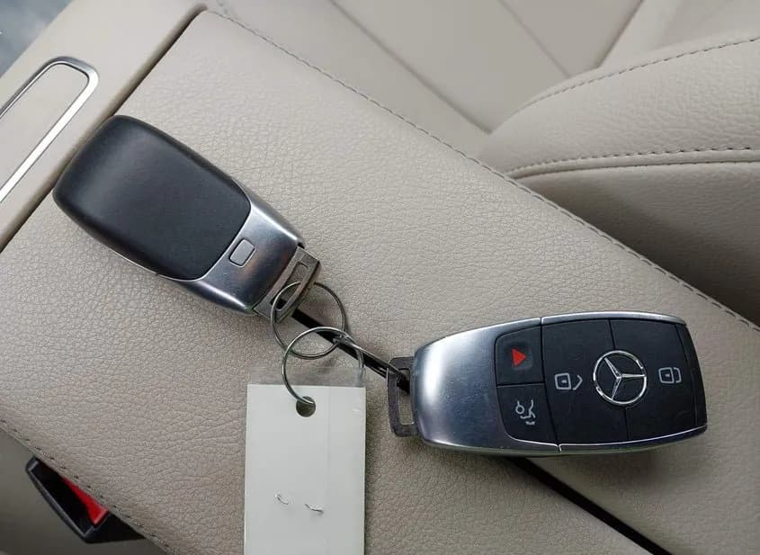 2019 MERCEDES-BENZ A-Class Used VIN WDD3G4EB5KW025363 – side profile 2019 MERCEDES-BENZ A-Class Used VIN WDD3G4EB5KW025363 – side profile