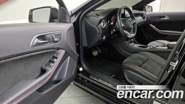 2018 Mercedes-Benz A-Class W176 A200 AMG Line Sold VIN WDDBF4DB2JJ620134 – side profile 2018 Mercedes-Benz A-Class W176 A200 AMG Line Sold VIN WDDBF4DB2JJ620134 – side profile