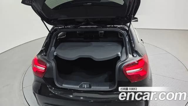 2018 Mercedes-Benz A-Class W176 A200 AMG Line Sold VIN WDDBF4DB2JJ620134 – undercarriage 2018 Mercedes-Benz A-Class W176 A200 AMG Line Sold VIN WDDBF4DB2JJ620134 – undercarriage