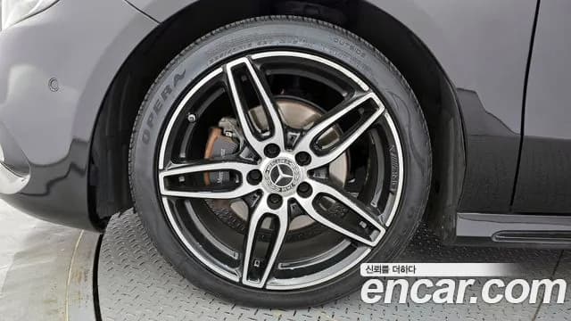 2018 Mercedes-Benz A-Class W176 A200 AMG Line Sold VIN WDDBF4DB2JJ620134 – photo 20 2018 Mercedes-Benz A-Class W176 A200 AMG Line Sold VIN WDDBF4DB2JJ620134 – photo 20