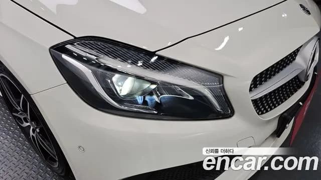 2018 Mercedes-Benz A-Class W176 A200 AMG Line Sold VIN WDDBF4DB2JJ734425 – photo 23 2018 Mercedes-Benz A-Class W176 A200 AMG Line Sold VIN WDDBF4DB2JJ734425 – photo 23