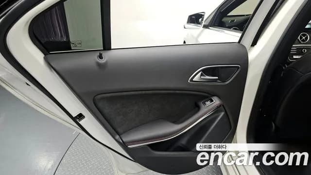2018 Mercedes-Benz A-Class W176 A200 AMG Line Sold VIN WDDBF4DB2JJ734425 – photo 28 2018 Mercedes-Benz A-Class W176 A200 AMG Line Sold VIN WDDBF4DB2JJ734425 – photo 28