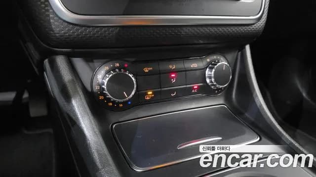 2018 Mercedes-Benz A-Class W176 A200 Sold VIN WDDBF4DB4JJ744499 – front exterior 2018 Mercedes-Benz A-Class W176 A200 Sold VIN WDDBF4DB4JJ744499 – front exterior