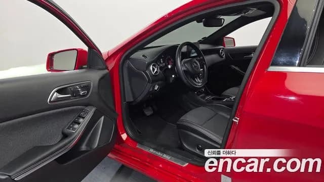 2018 Mercedes-Benz A-Class W176 A200 Sold VIN WDDBF4DB4JJ744499 – photo 14 2018 Mercedes-Benz A-Class W176 A200 Sold VIN WDDBF4DB4JJ744499 – photo 14