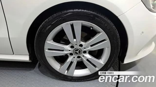 2018 Mercedes-Benz A-Class W176 A200 Sold VIN WDDBF4DBXJJ638400 – front exterior 2018 Mercedes-Benz A-Class W176 A200 Sold VIN WDDBF4DBXJJ638400 – front exterior