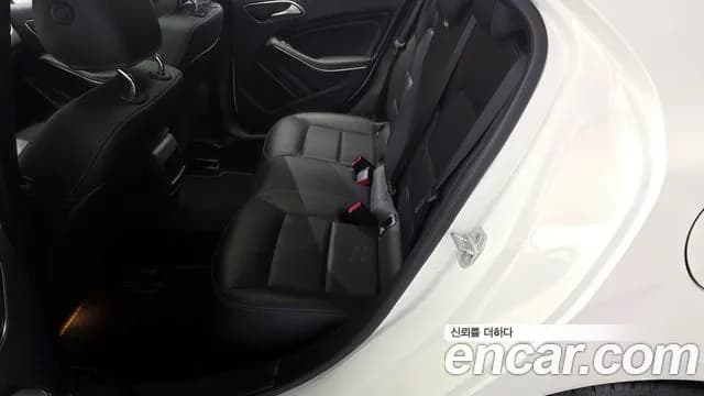 2018 Mercedes-Benz A-Class W176 A200 Sold VIN WDDBF4DBXJJ638400 – undercarriage 2018 Mercedes-Benz A-Class W176 A200 Sold VIN WDDBF4DBXJJ638400 – undercarriage