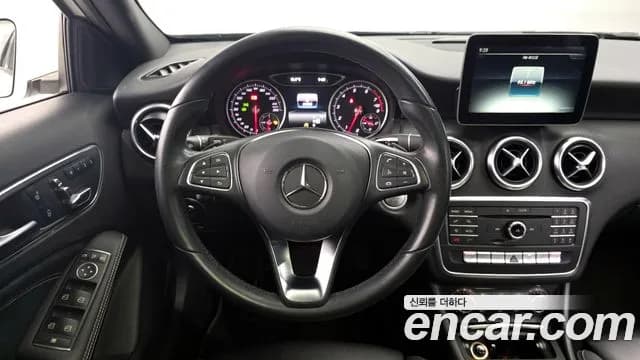 2018 Mercedes-Benz A-Class W176 A200 Sold VIN WDDBF4DBXJJ638400 – photo 27 2018 Mercedes-Benz A-Class W176 A200 Sold VIN WDDBF4DBXJJ638400 – photo 27