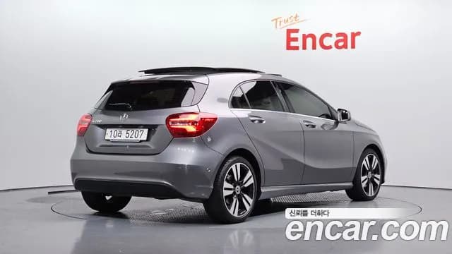 2018 Mercedes-Benz A-Class W176 A200 Sold VIN WDDBF4DBXJJ691176 – photo 13 2018 Mercedes-Benz A-Class W176 A200 Sold VIN WDDBF4DBXJJ691176 – photo 13