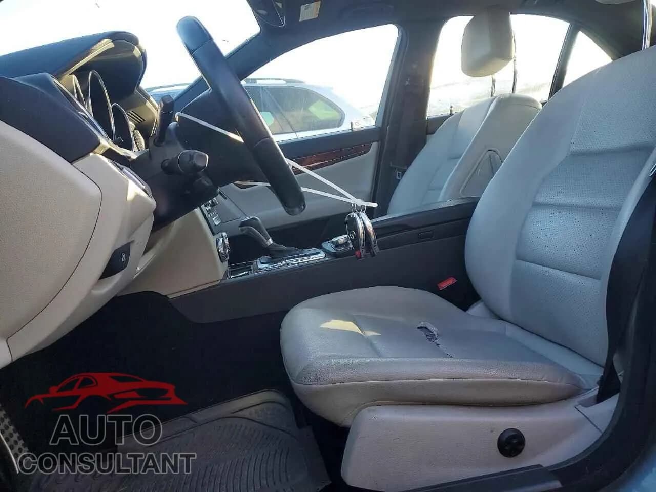 2012 MERCEDES-BENZ C-CLASS Damaged VIN WDDGF8BB7CR240050 – exterior detail 2012 MERCEDES-BENZ C-CLASS Damaged VIN WDDGF8BB7CR240050 – exterior detail