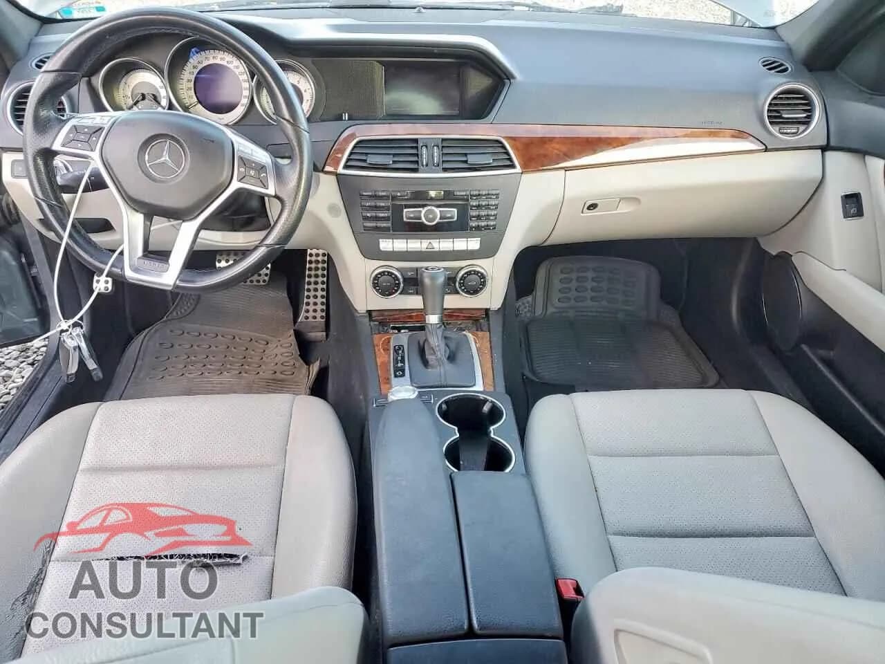 2012 MERCEDES-BENZ C-CLASS Damaged VIN WDDGF8BB7CR240050 – undercarriage 2012 MERCEDES-BENZ C-CLASS Damaged VIN WDDGF8BB7CR240050 – undercarriage