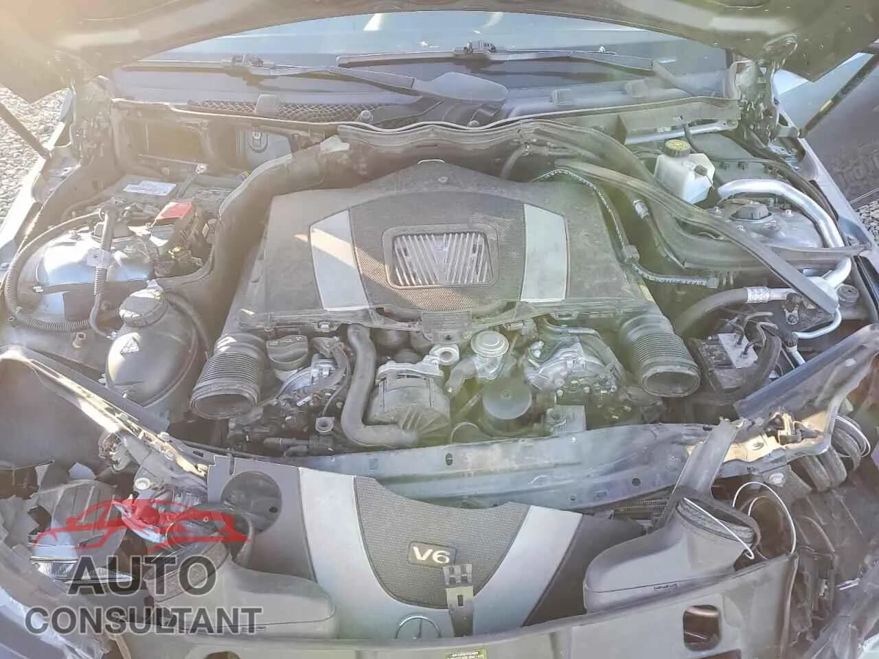 2012 MERCEDES-BENZ C-CLASS Damaged VIN WDDGF8BB7CR240050 – photo 11 2012 MERCEDES-BENZ C-CLASS Damaged VIN WDDGF8BB7CR240050 – photo 11