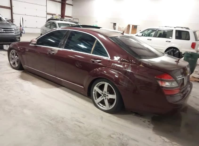 2007 MERCEDES-BENZ S-Class Used VIN WDDNG71X67A010130 – undercarriage 2007 MERCEDES-BENZ S-Class Used VIN WDDNG71X67A010130 – undercarriage