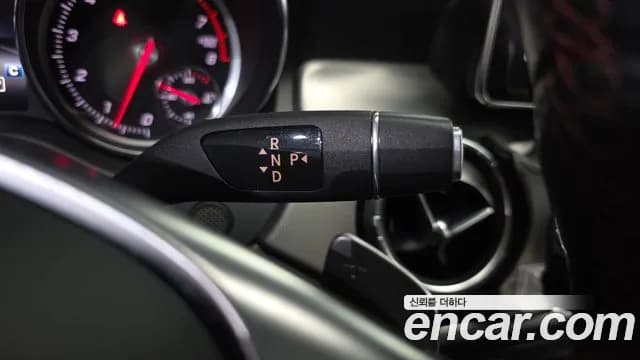 2018 Mercedes-Benz CLA-Class C117 CLA220 AMG Line Sold VIN WDDSJ4FB0JN631945 – engine bay 2018 Mercedes-Benz CLA-Class C117 CLA220 AMG Line Sold VIN WDDSJ4FB0JN631945 – engine bay