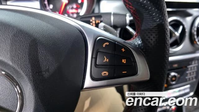 2018 Mercedes-Benz CLA-Class C117 CLA220 AMG Line Sold VIN WDDSJ4FB0JN697573 – exterior detail 2018 Mercedes-Benz CLA-Class C117 CLA220 AMG Line Sold VIN WDDSJ4FB0JN697573 – exterior detail