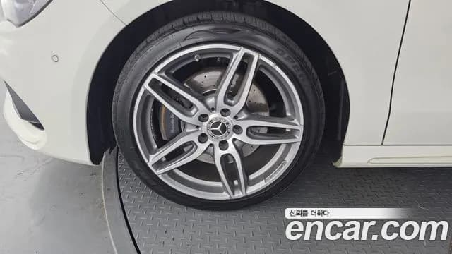 2018 Mercedes-Benz CLA-Class C117 CLA220 AMG Line Sold VIN WDDSJ4FB1JN550985 – dashboard 2018 Mercedes-Benz CLA-Class C117 CLA220 AMG Line Sold VIN WDDSJ4FB1JN550985 – dashboard