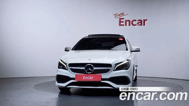2018 Mercedes-Benz CLA-Class C117 CLA220 AMG Line Sold VIN WDDSJ4FB5JN572312 – photo 12 2018 Mercedes-Benz CLA-Class C117 CLA220 AMG Line Sold VIN WDDSJ4FB5JN572312 – photo 12