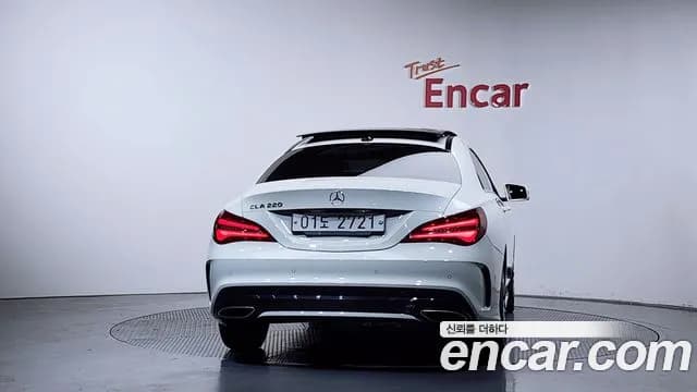 2018 Mercedes-Benz CLA-Class C117 CLA220 AMG Line Sold VIN WDDSJ4FB5JN572312 – photo 15 2018 Mercedes-Benz CLA-Class C117 CLA220 AMG Line Sold VIN WDDSJ4FB5JN572312 – photo 15