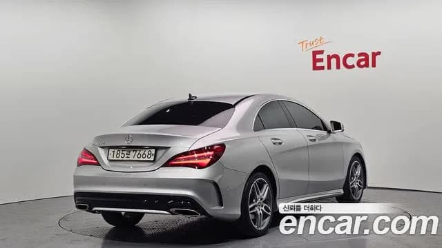 2018 Mercedes-Benz CLA-Class C117 CLA220 AMG Line Sold VIN WDDSJ4FB5JN659563 – exterior detail 2018 Mercedes-Benz CLA-Class C117 CLA220 AMG Line Sold VIN WDDSJ4FB5JN659563 – exterior detail