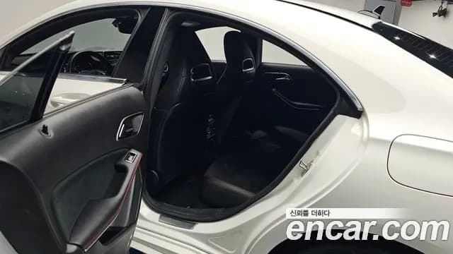 2018 Mercedes-Benz CLA-Class C117 CLA220 AMG Line Sold VIN WDDSJ4FB5JN694605 – dashboard 2018 Mercedes-Benz CLA-Class C117 CLA220 AMG Line Sold VIN WDDSJ4FB5JN694605 – dashboard
