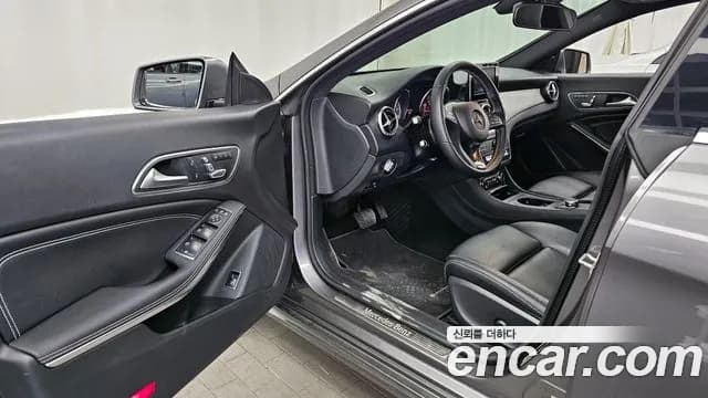 2017 Mercedes-Benz CLA-Class C117 CLA250 4MATIC Sold VIN WDDSJ4GB5HN441096 – side profile 2017 Mercedes-Benz CLA-Class C117 CLA250 4MATIC Sold VIN WDDSJ4GB5HN441096 – side profile